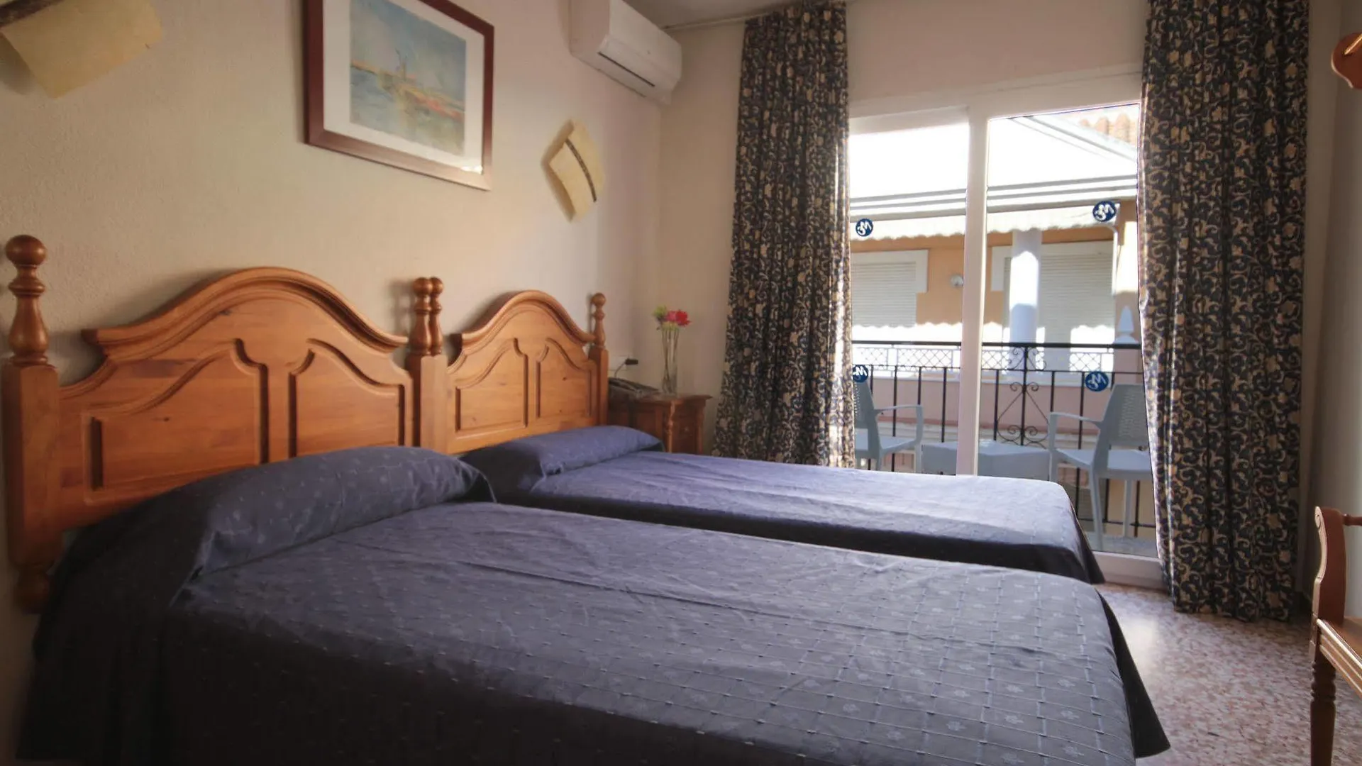 Hotel Moon Dreams Mediterraneo Torremolinos 3*,